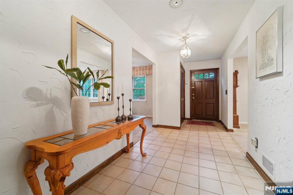 536 Bernita Drive