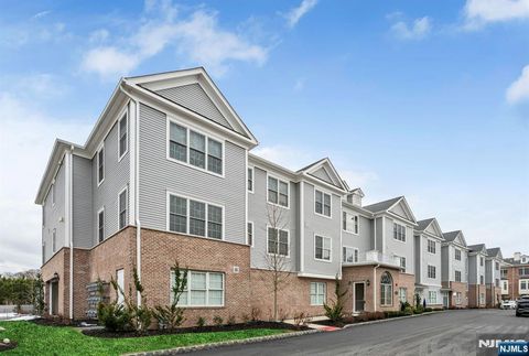 5309 Rio Vista Lane Northvale NJ 07647