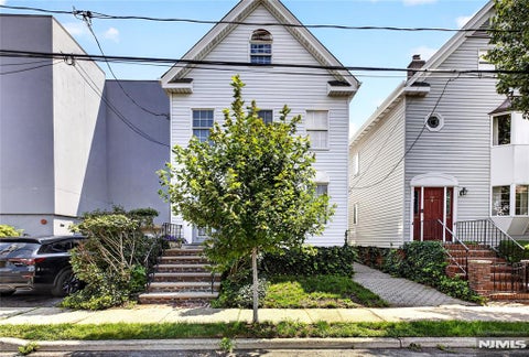Photo of 216 Jackson Avenue, Hackensack, NJ 07601 (MLS # 26035393)