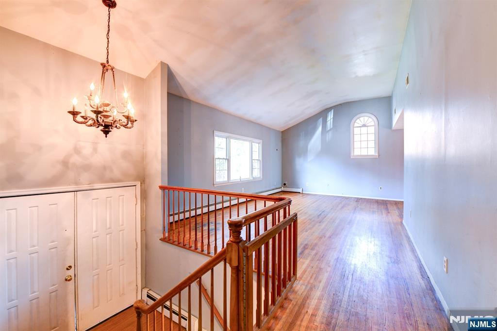 146 N Central Avenue