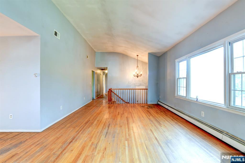 146 N Central Avenue