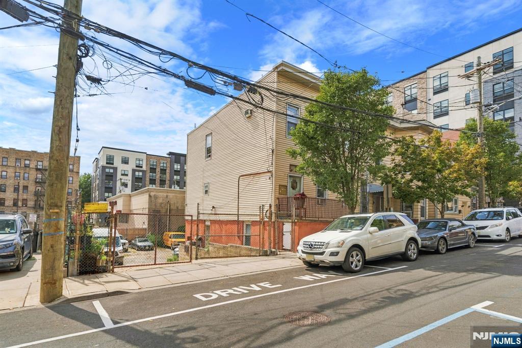 111 34th Street