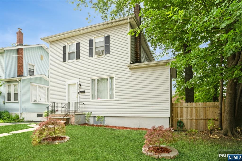 64 Hardgrove Terrace