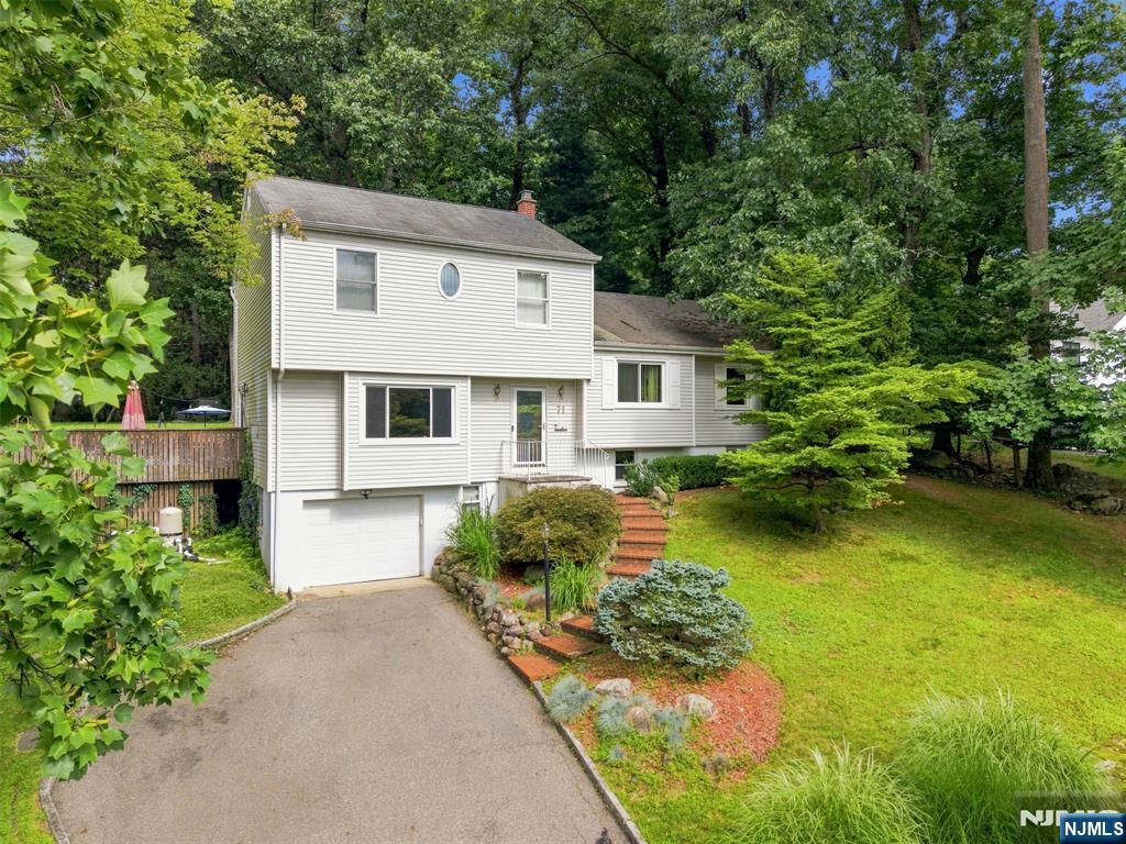 71 Malcolm Road