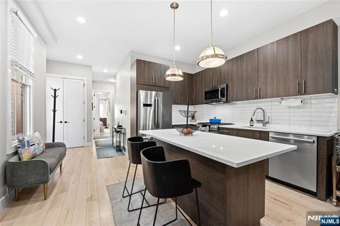 Photo of 289 Webster Avenue #1a, Jersey City, NJ 07307 (MLS # 26019668)