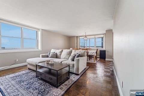 6040 Boulevard East 19H West New York NJ 07093