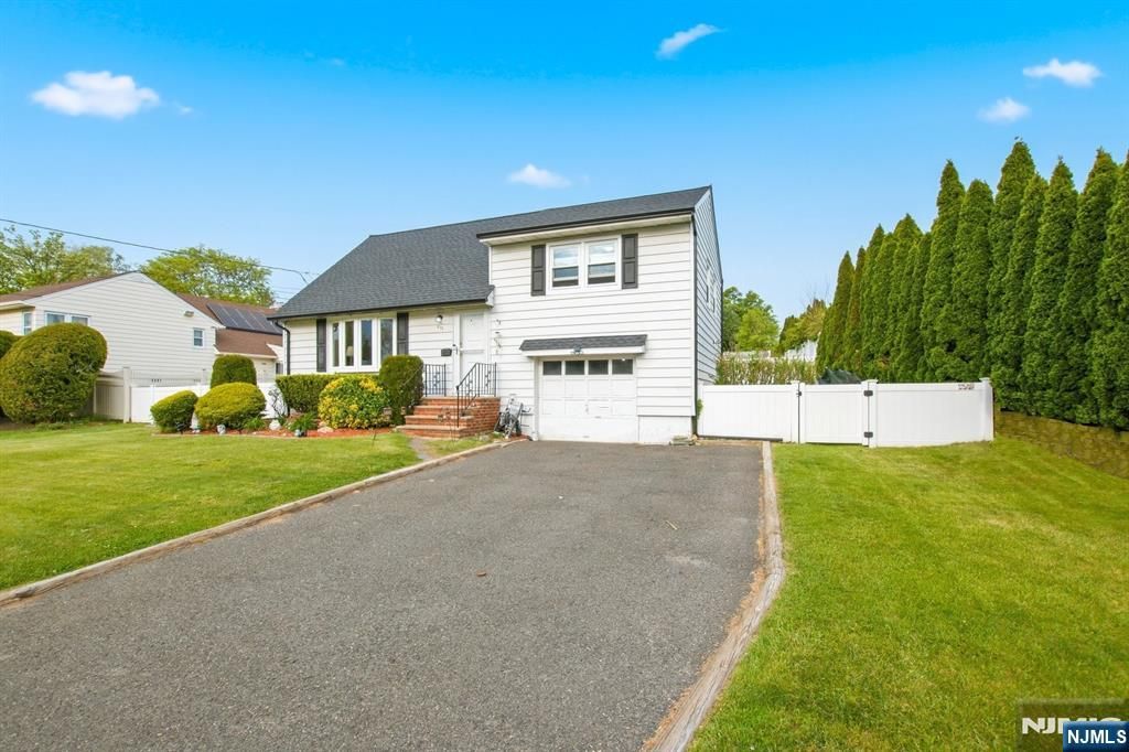 Photo of 655 Boulevard, New Milford, NJ 07646 (MLS # 26017804)