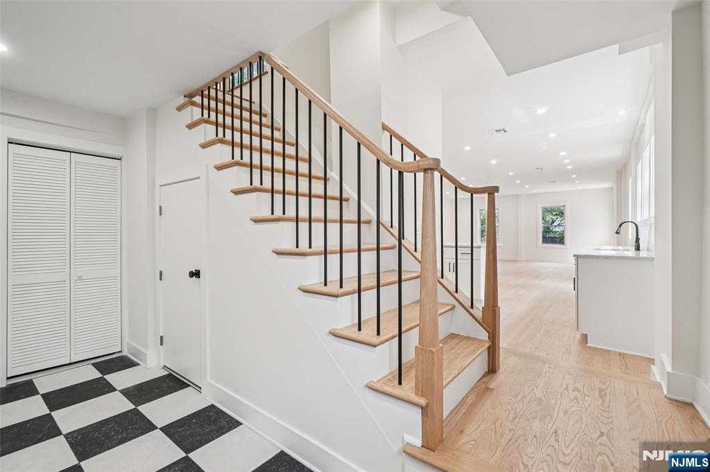 24 Tuers Place