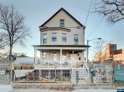 21 Coit Street Irvington NJ 07111