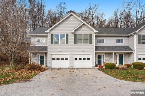 14 Druid Lane Hardyston NJ 07419