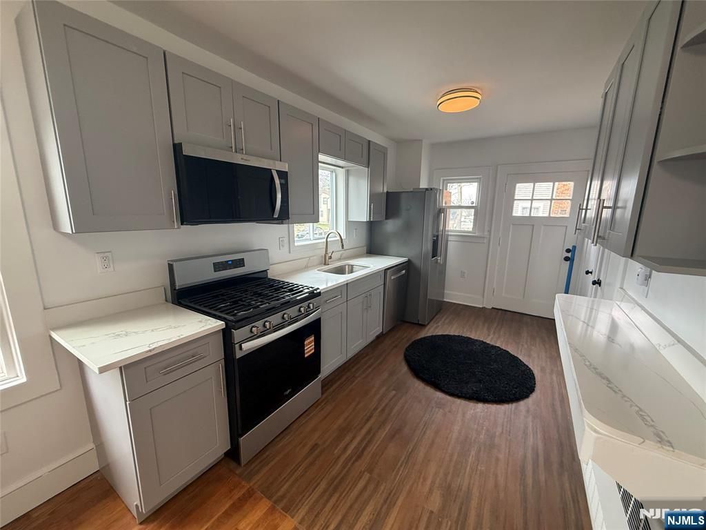 Photo of 131 W Ramapo Avenue, Mahwah, NJ 07430 (MLS # 26009989)