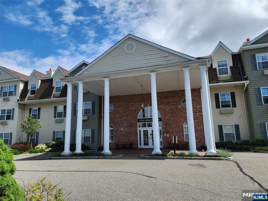 Price Improvement! Best Deal of the season! Have fun living at the Bald Eagle Commons! In this 55+ community you can enjoy the...heated outdoor pool & spa, tennis courts, pickleball, tennis, shuffleboard, bocce ball courts, exercise rooms, aerobics, Tai Chi, yoga, hiking, library and craft rooms plus gathering rooms galore. Join your neighbors on coordinated trips to special events in West Milford & beyond. This spacious, well-maintained, second floor 1 bedroom, 1 bathroom unit is accessible both by elevator & stairs. Get ready to minimize your expenses and maximize your freedom!