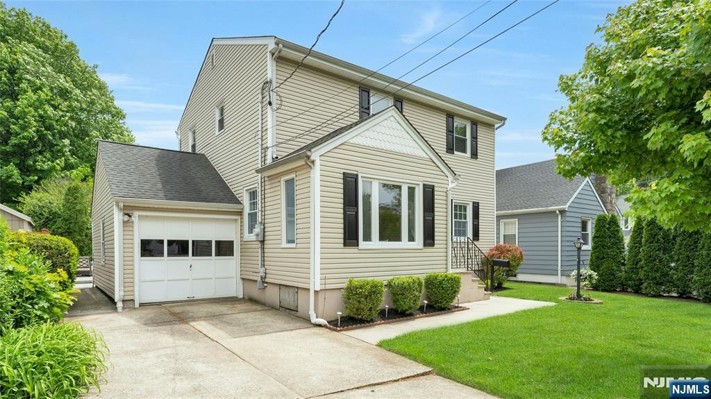 15 Oak Place