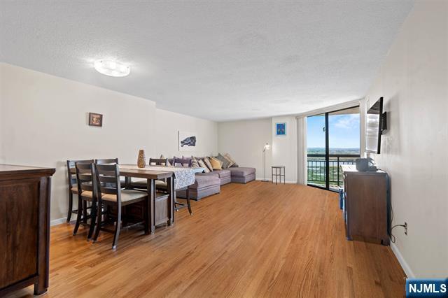 708 Harmon Cove Tower