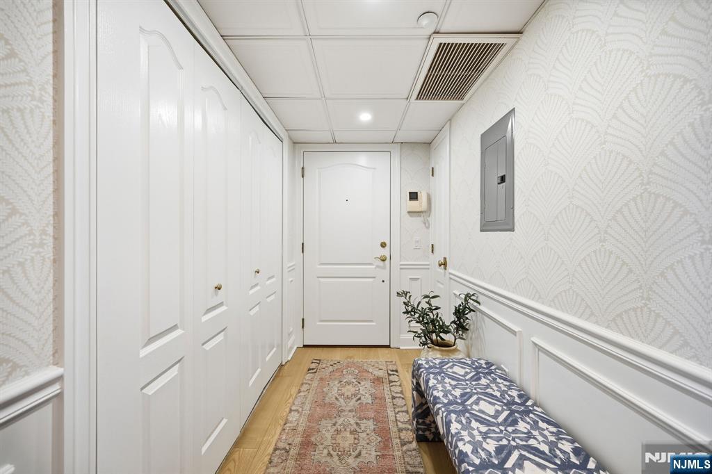 2301 Rio Vista Drive