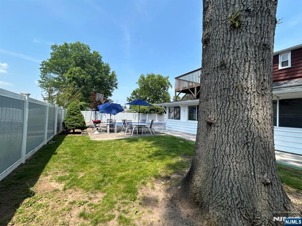 84 N Vivyen Street