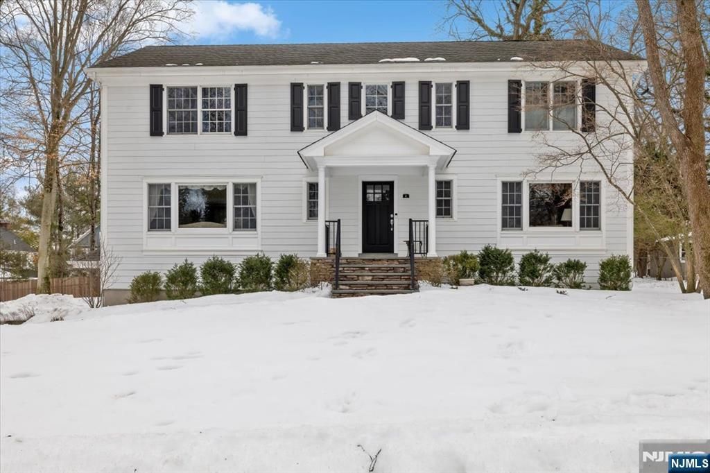 Photo of 4 Lindeman Avenue, Closter, NJ 07624 (MLS # 26005175)