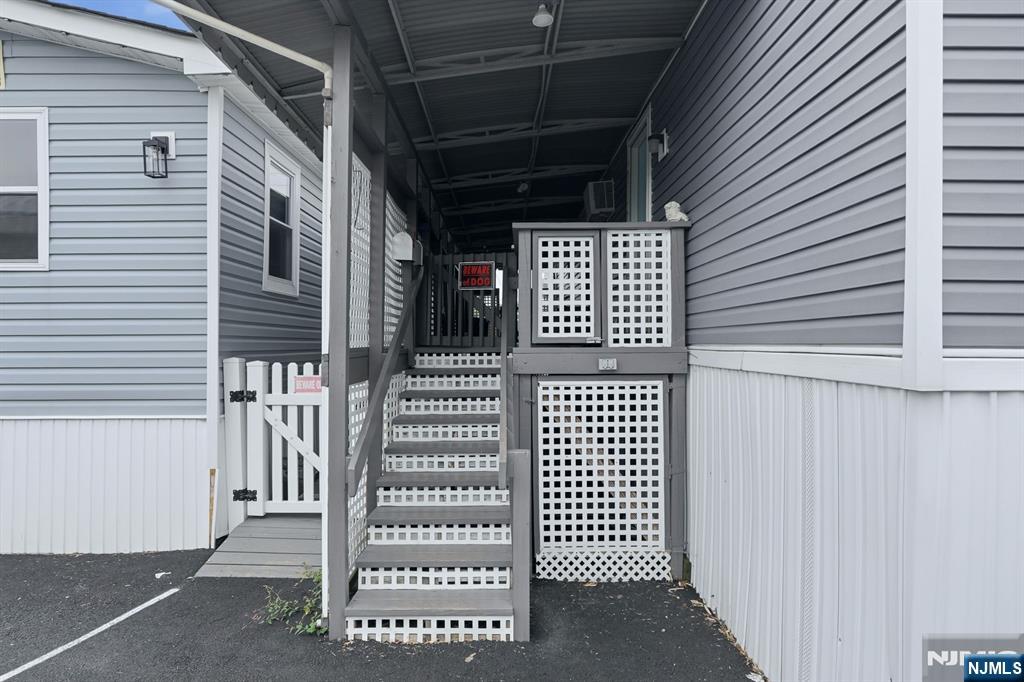 15 Austin Street