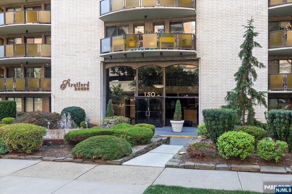 150 Overlook Avenue 15E