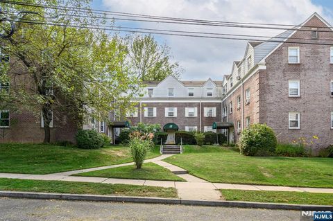 140 Englewood Avenue A4 Teaneck NJ 07666