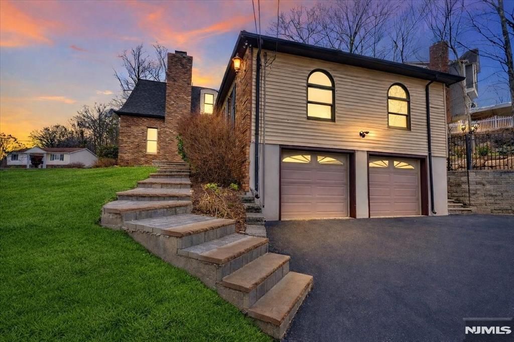 Photo of 40 Alvin Road, West Milford, NJ 07480 (MLS # 26009039)