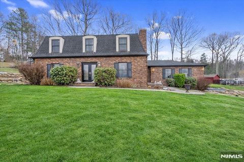 Photo of 40 Alvin Road, West Milford, NJ 07480 (MLS # 26009039)