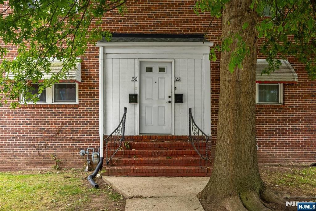 128-130 Lincoln Street