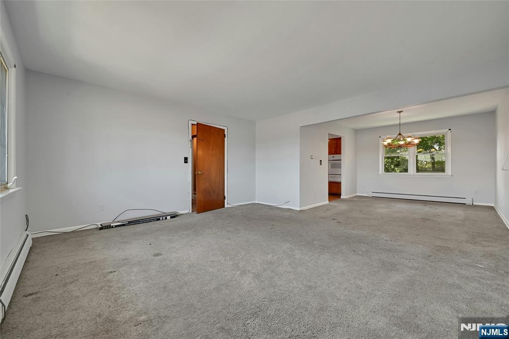 347 Chestnut Avenue