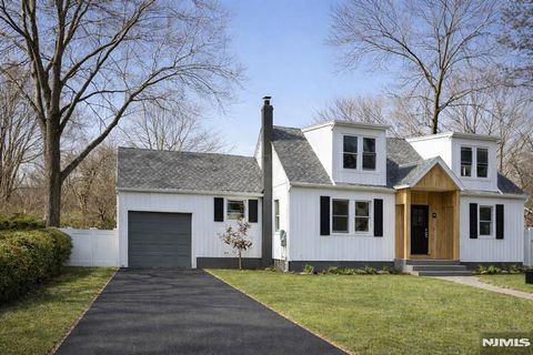 28 Kensington Avenue Norwood NJ 07648