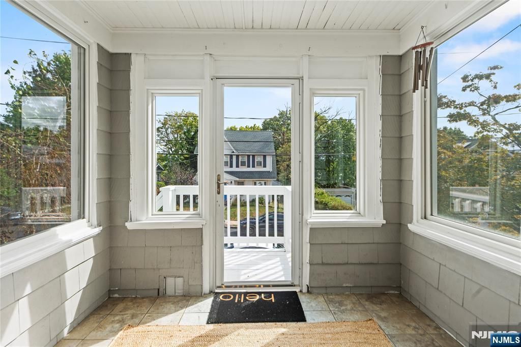 Photo of 59 Oakridge Road, West Orange, NJ 07052 (MLS # 25033582)