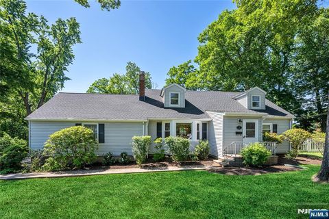 Photo of 12 Waibel Drive, Allendale, NJ 07401 (MLS # 26021091)