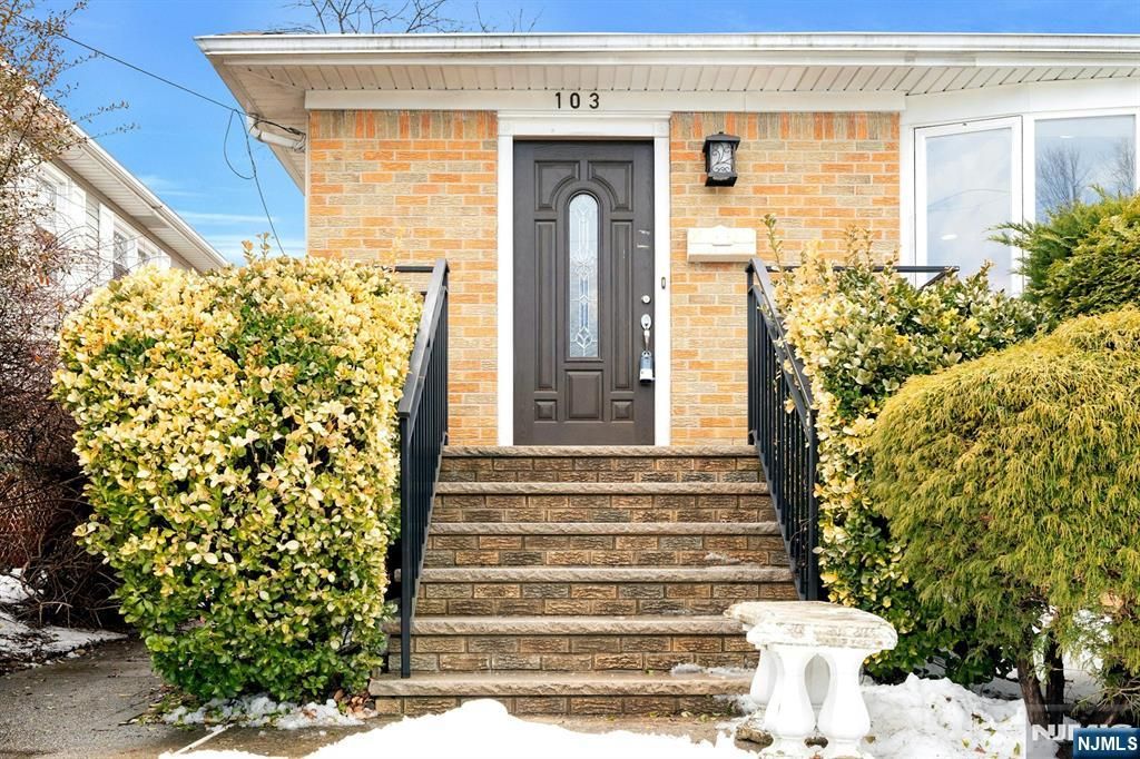 Photo of 103 Lincoln Avenue, North Arlington, NJ 07031 (MLS # 26005564)