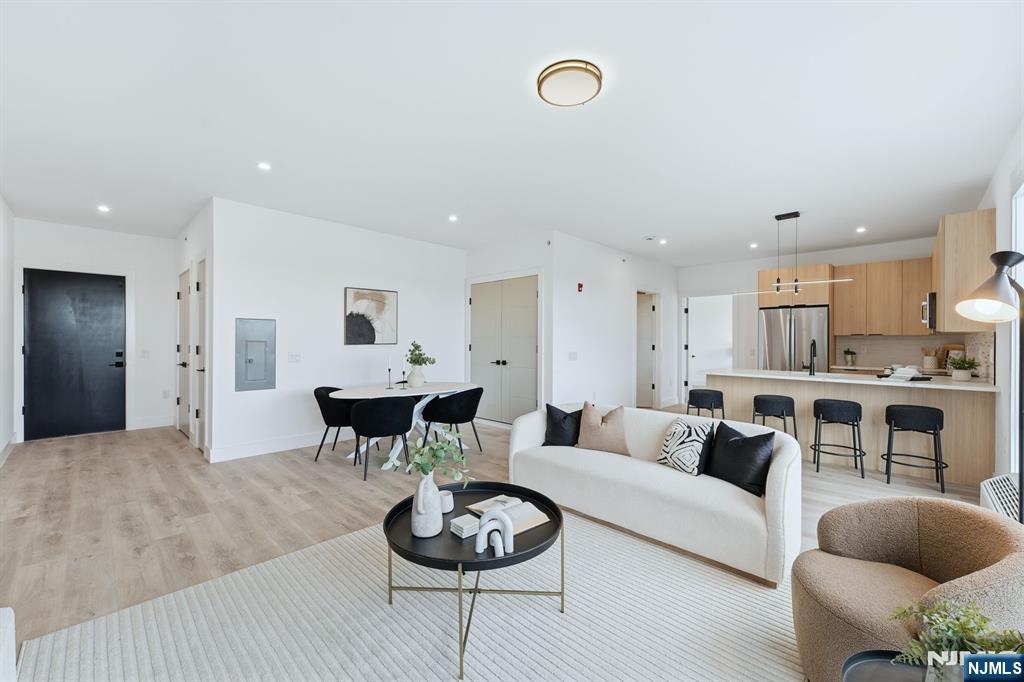 9-11 E Passaic Street 305