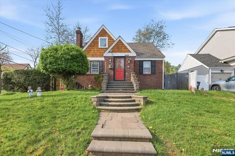 Photo of 409 Tryon Avenue, Englewood, NJ 07631 (MLS # 26016071)