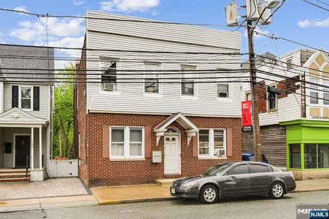 137 Valley Road Montclair NJ 07042