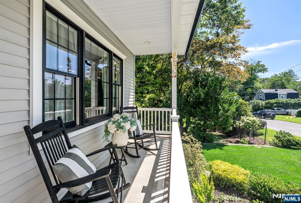 Homes for Sale in Northern NJ | ThisIsRiverEdge.com 22 Bryant Place