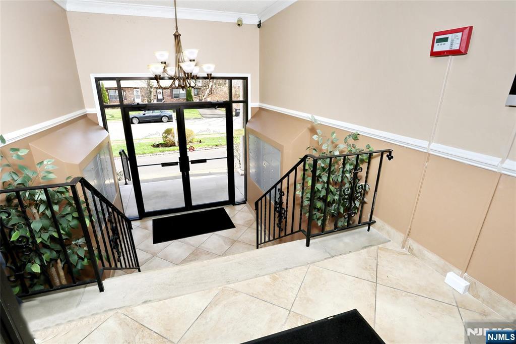 540 Fairview Avenue 314