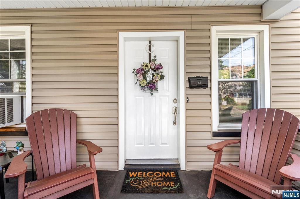 326 Mortimer Avenue