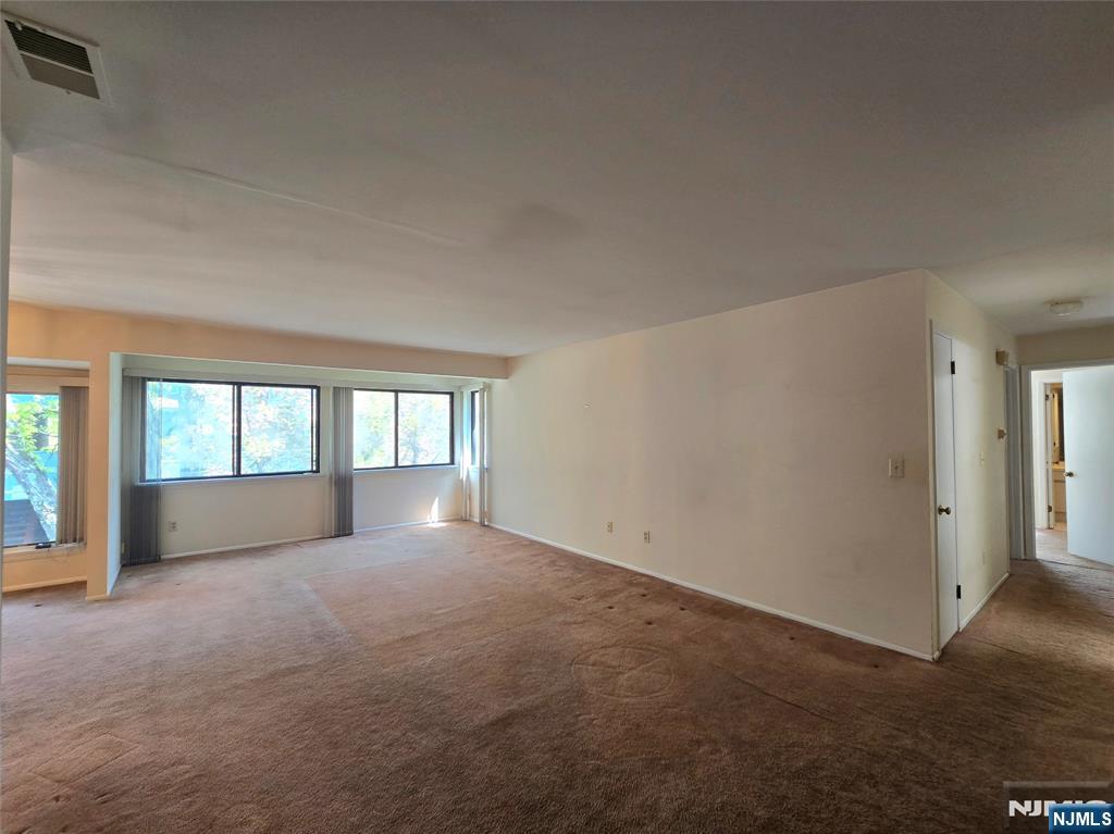 230 Indian Hollow