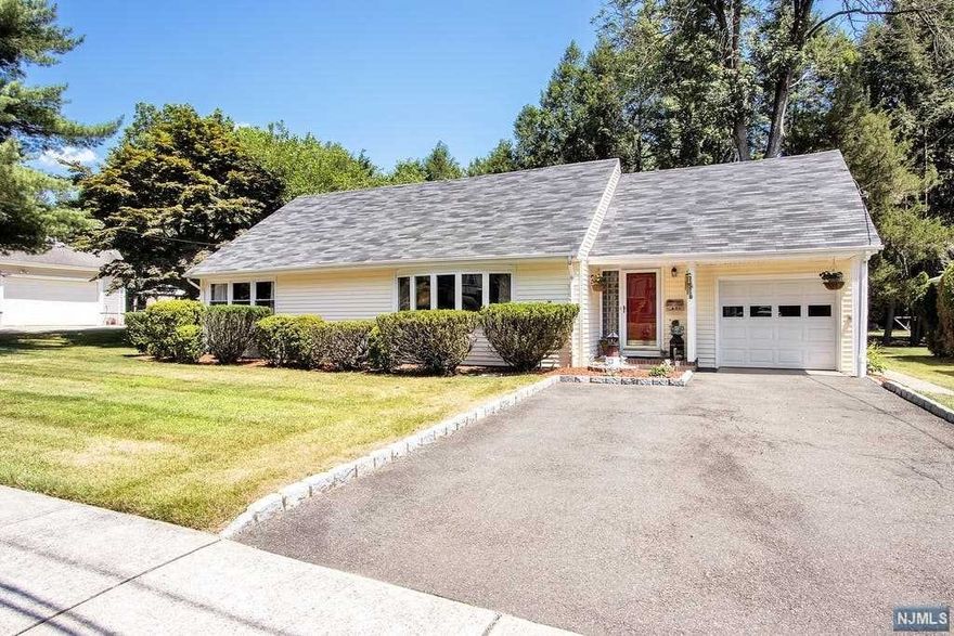 Beautiful 3-BR home with spacious floor plan in Hillsdale. Large living room with bay window, open to dining room featuring sliding doors to backyard. Pristine eat-in kitchen including granite countertops, stainless steel appliances and wood cabinets. Large master bedroom, additional bedroom and updated full bath completes the first level. Second level offers an expansive bedroom and large bonus space for opportunity to expand. Lush, professionally landscaped property including newly painted deck, great for entertaining. Large shed and attached garage complete this lovely home.