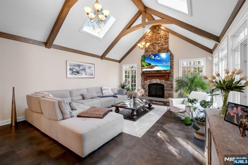 631 Sargent Road