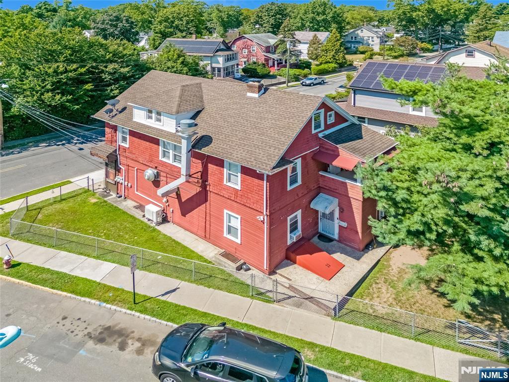 79 Slocum Avenue