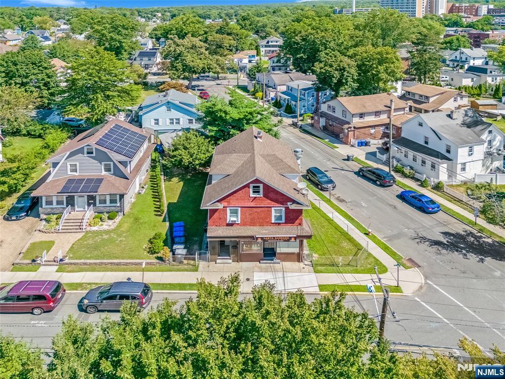 79 Slocum Avenue