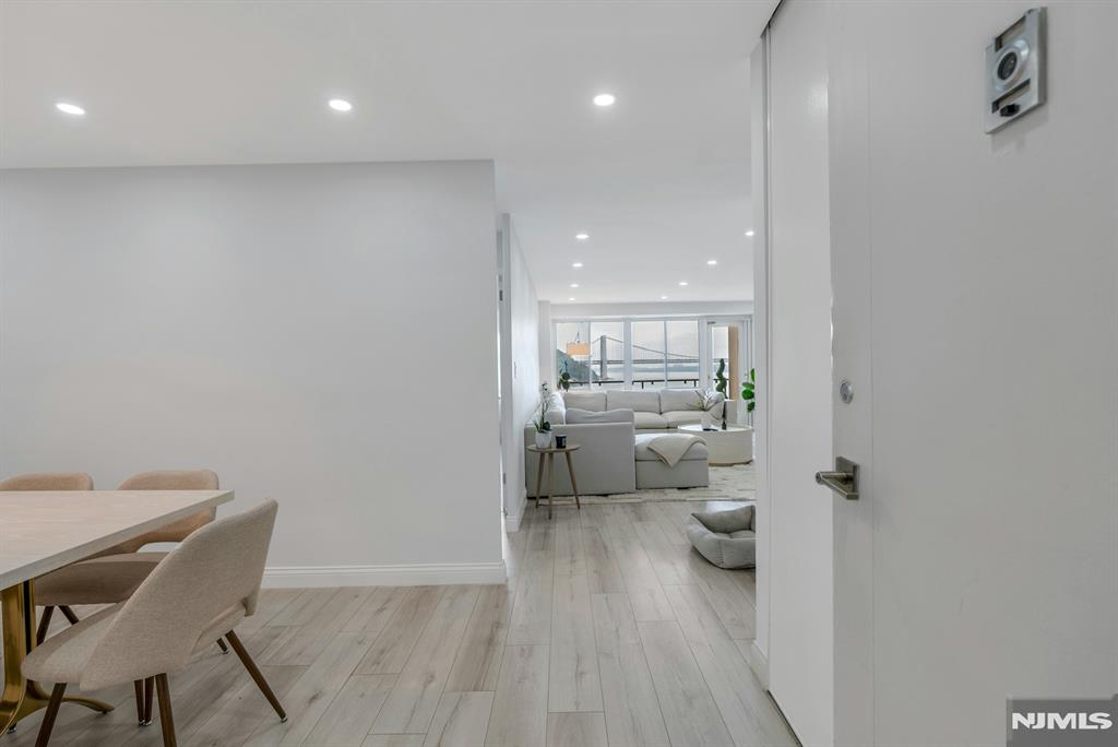 1203 River Road 11D
