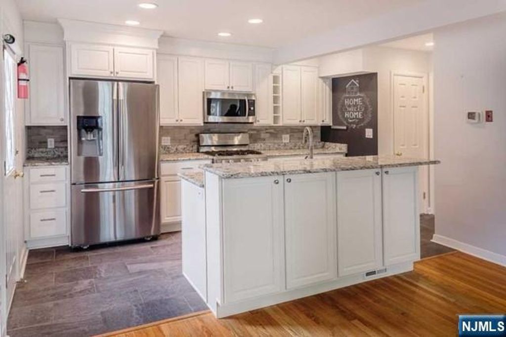 Photo of 61 Rose Street, Cresskill, NJ 07626 (MLS # 25028738)