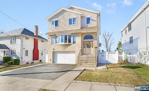 Photo of 17 Pleasant PL, Kearny, NJ 07032 (MLS # 26018923)