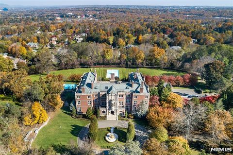 Photo of 675 Ramapo Valley Road, Mahwah, NJ 07430 (MLS # 24050822)