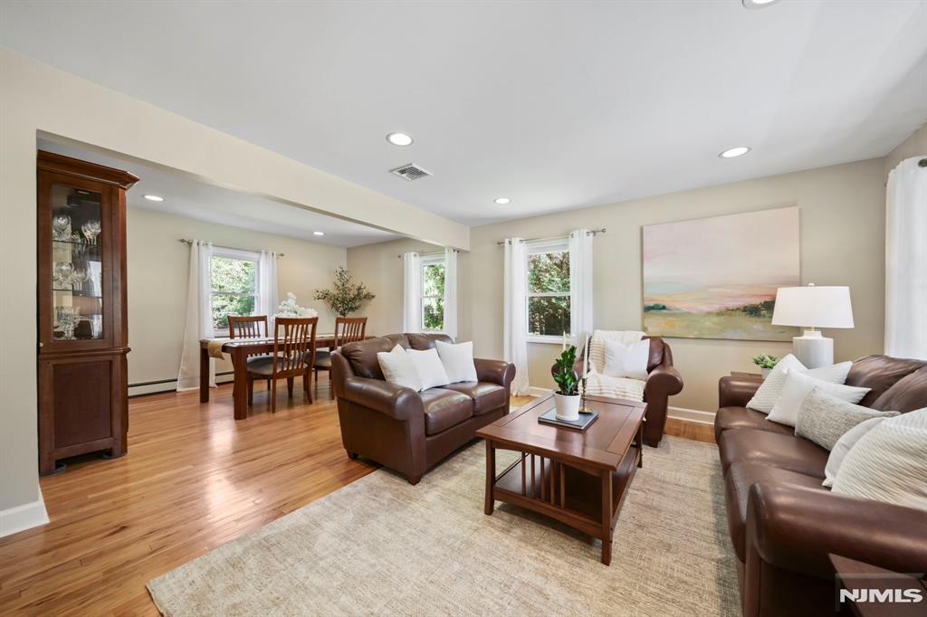66 Linwood Avenue