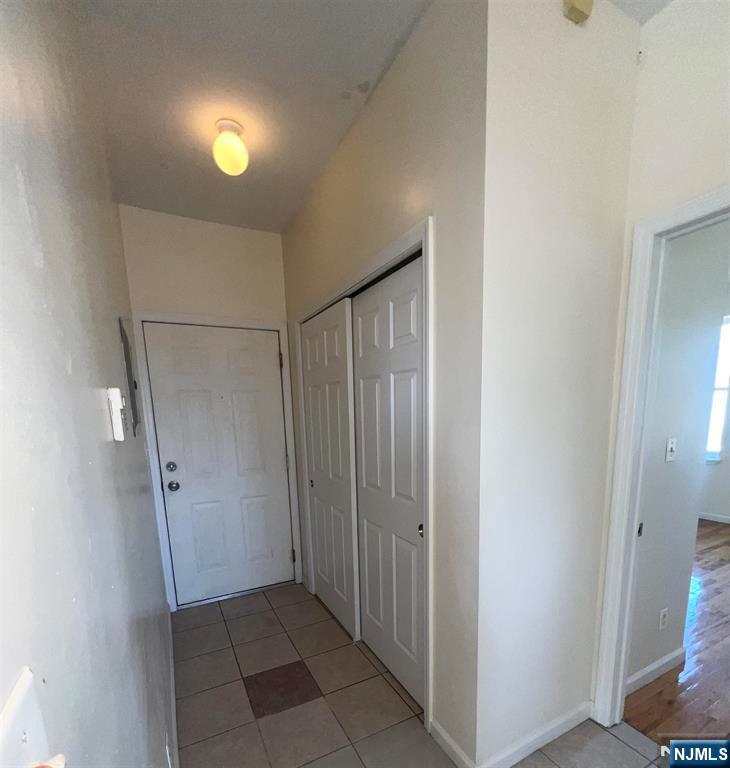 250 South Orange Avenue 3