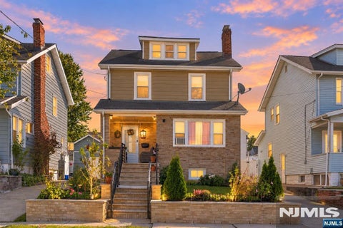 Photo of 18 Newell Place, North Arlington, NJ 07031 (MLS # 26040065)